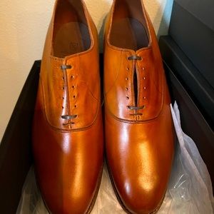 Mens Shoe size 12-3E beautiful leather shoe.